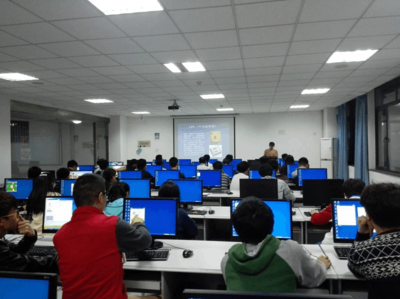 计算机应用与发展协会与华硕公司联合技术培训